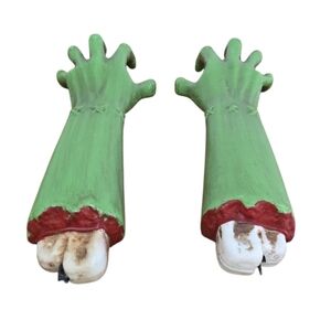 2 Pcs Halloween 14" Broken Green Hands Fake Scary Arms Haunted House Props